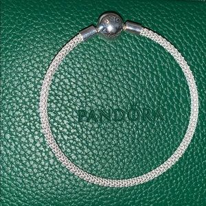 Mesh bracelet